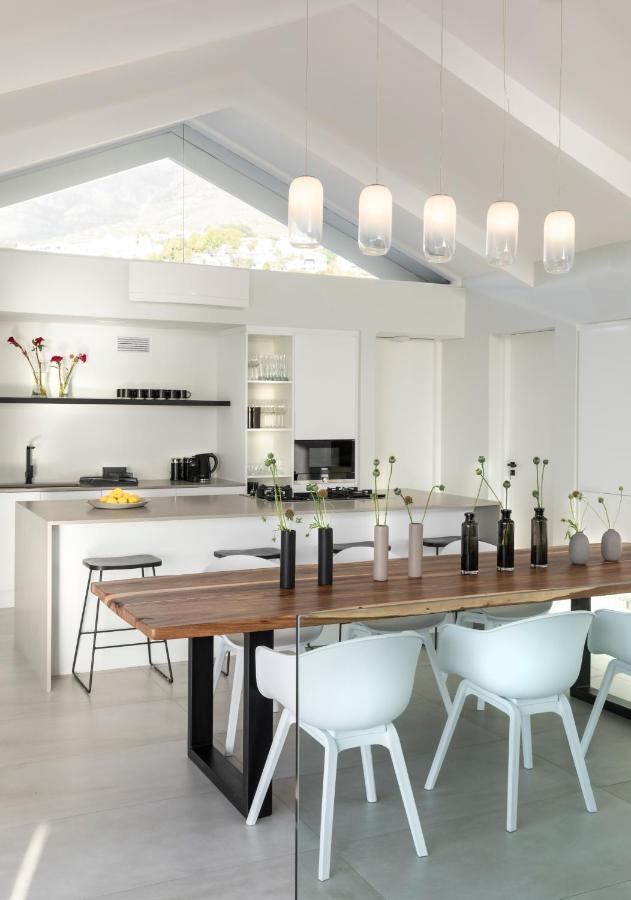 Premium Cape Camps Bay Guest house Cape Town