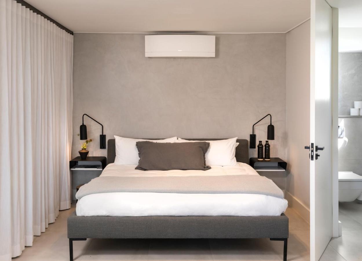Premium Cape Camps Bay